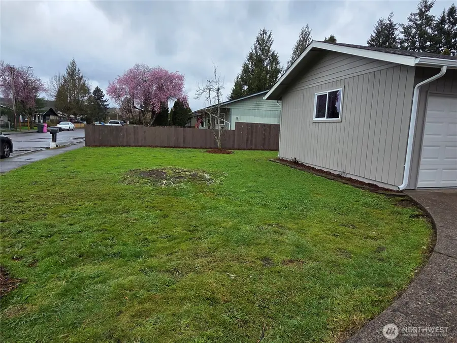 432 SW Diane Street, Castle Rock, WA 98611 - #2