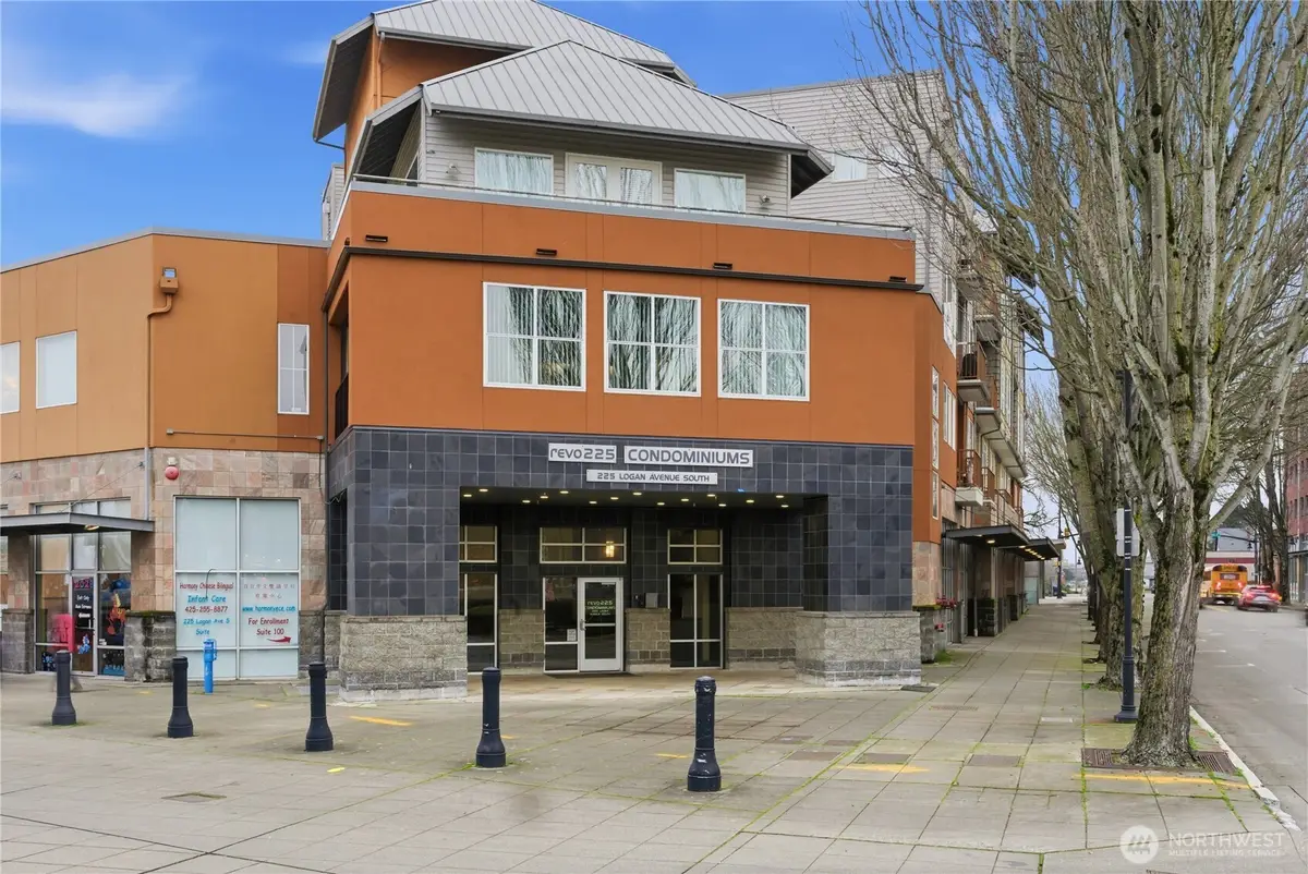 225 Logan Avenue S #308, Renton, WA 98057 - #1