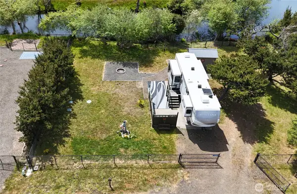 708 338th Place #10 & 9, Ocean Park, WA 98640