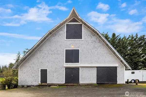 20722 SE 34th Street #7, Sammamish, WA 98075