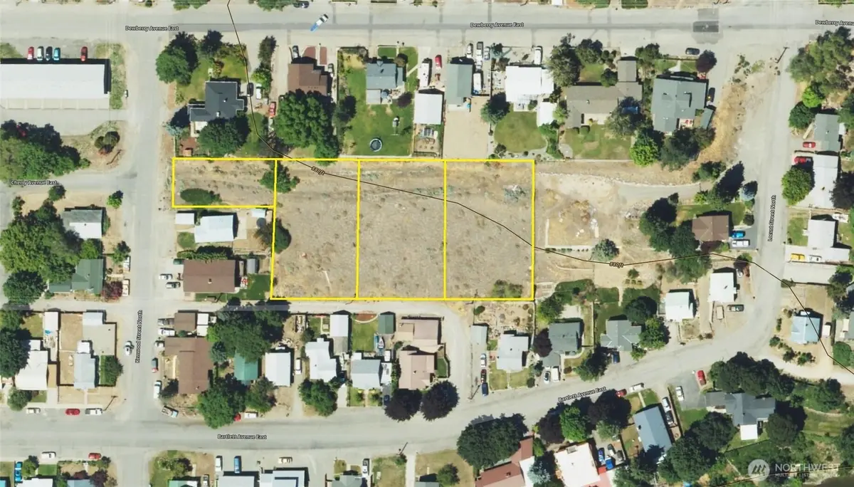 222 Kenwood Street, Omak, WA 98841 - #1