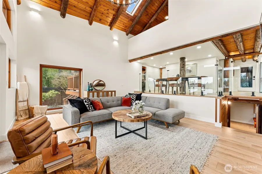 6358 S Island Drive E, Bonney Lake, WA 98391 - #3