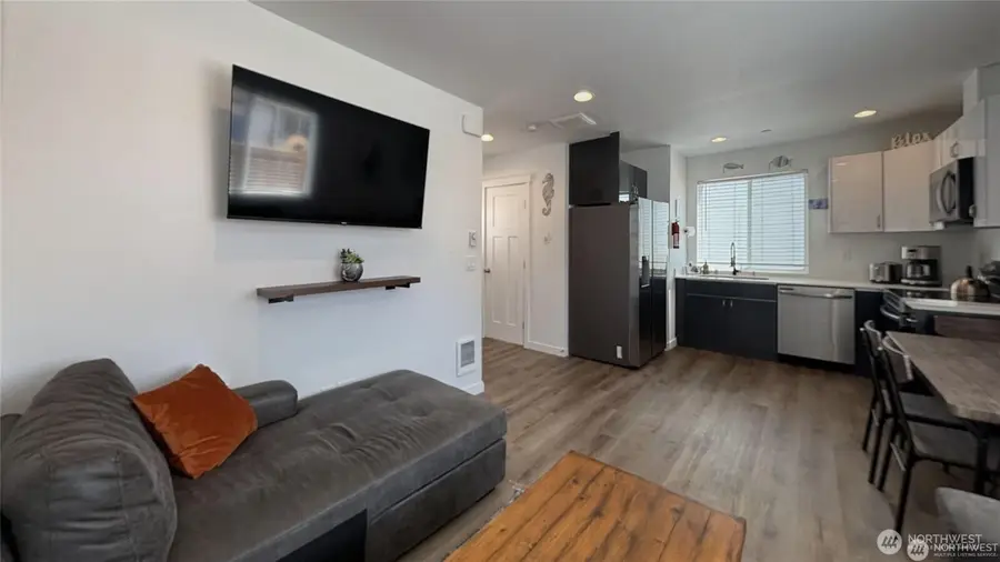 890 Magellan Avenue Ne #3, Ocean Shores, WA 98569 - #3