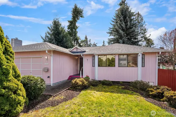2426 198th Place Sw, Lynnwood, WA 98036