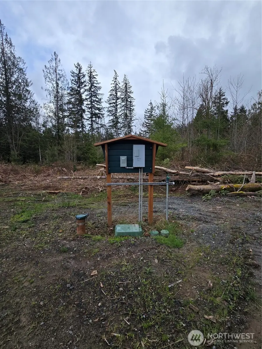 1801 E Crestview Drive, Shelton, WA 98584 - #3