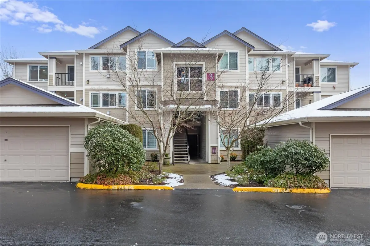 107 164th Street S #3-402, Bothell, WA 98012 - #1