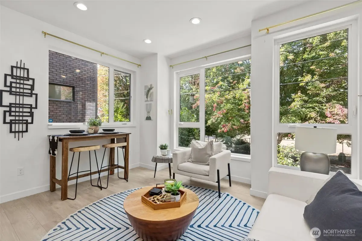 716 11th Avenue E #A, Seattle, WA 98102 - #1