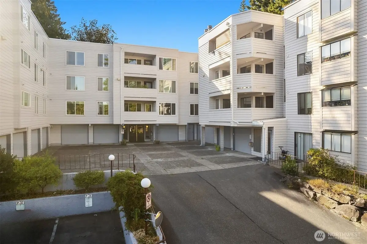 17417 Ashworth Avenue N #203, Shoreline, WA 98133 - #1