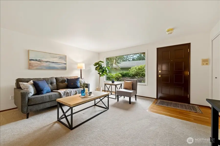 24848 13th Avenue S, Des Moines, WA 98198 - #2