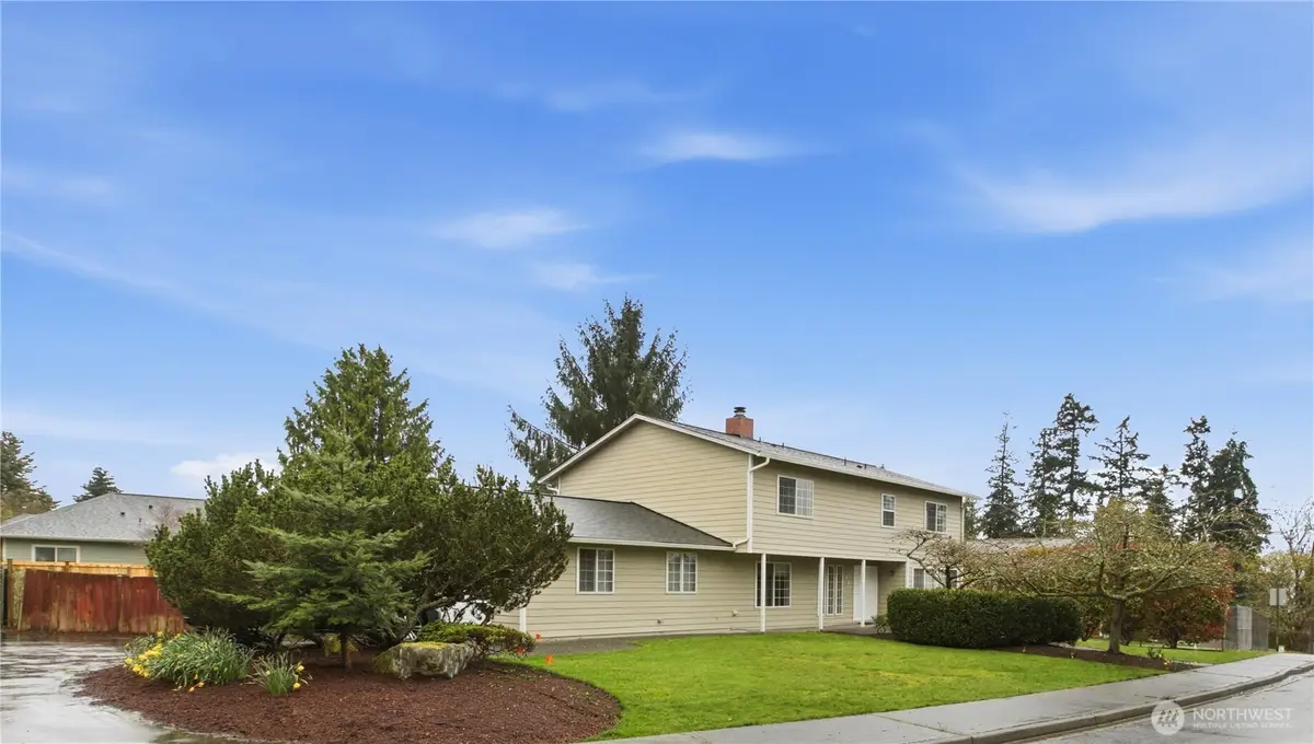 921 S 262nd Place, Des Moines, WA 98198 - #1