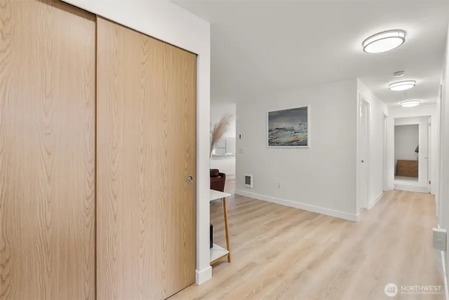 23325 Cedar Way #G105, Mountlake Terrace, WA 98043 - #3