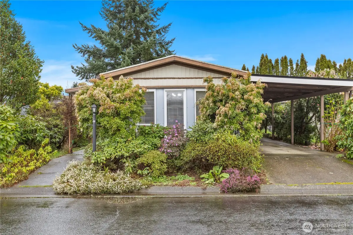 725 37th Street Se #31, Auburn, WA 98002 - #1