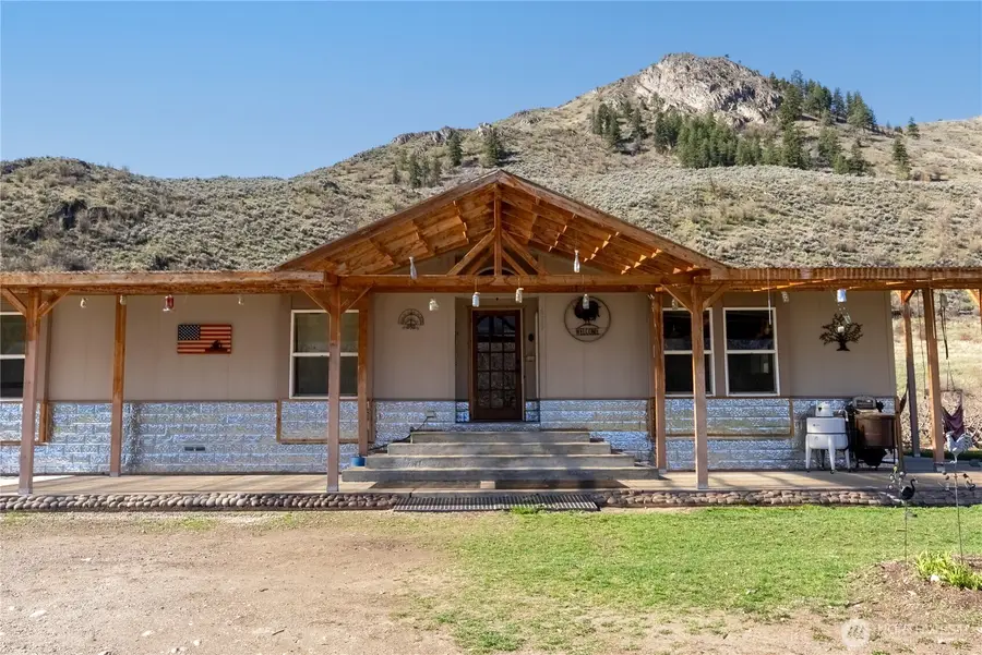 1673 Highway 7, Oroville, WA 98844 - #2