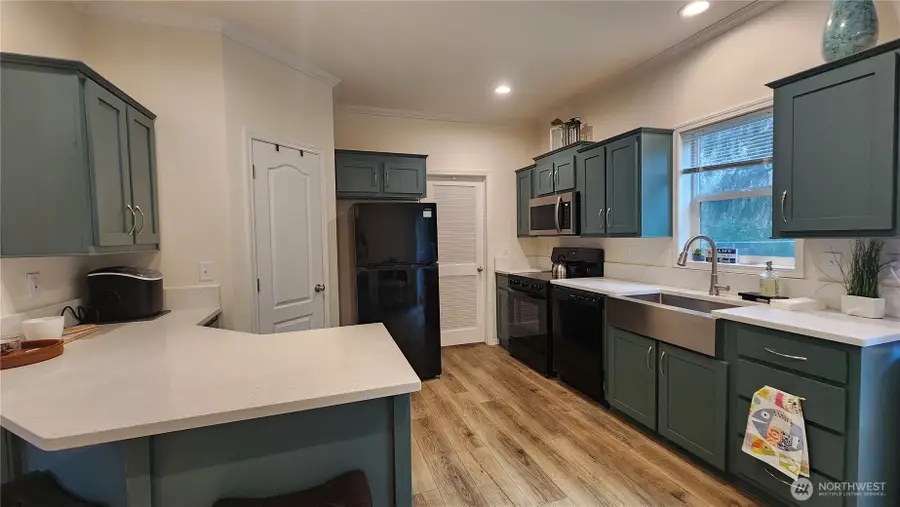 375 Sextans Avenue Sw, Ocean Shores, WA 98569 - #3