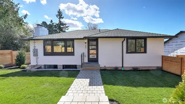 3201 S Webster Street, Seattle, WA 98118