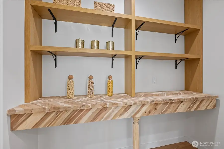 11014 6th Avenue W #A, Everett, WA 98204 - #3