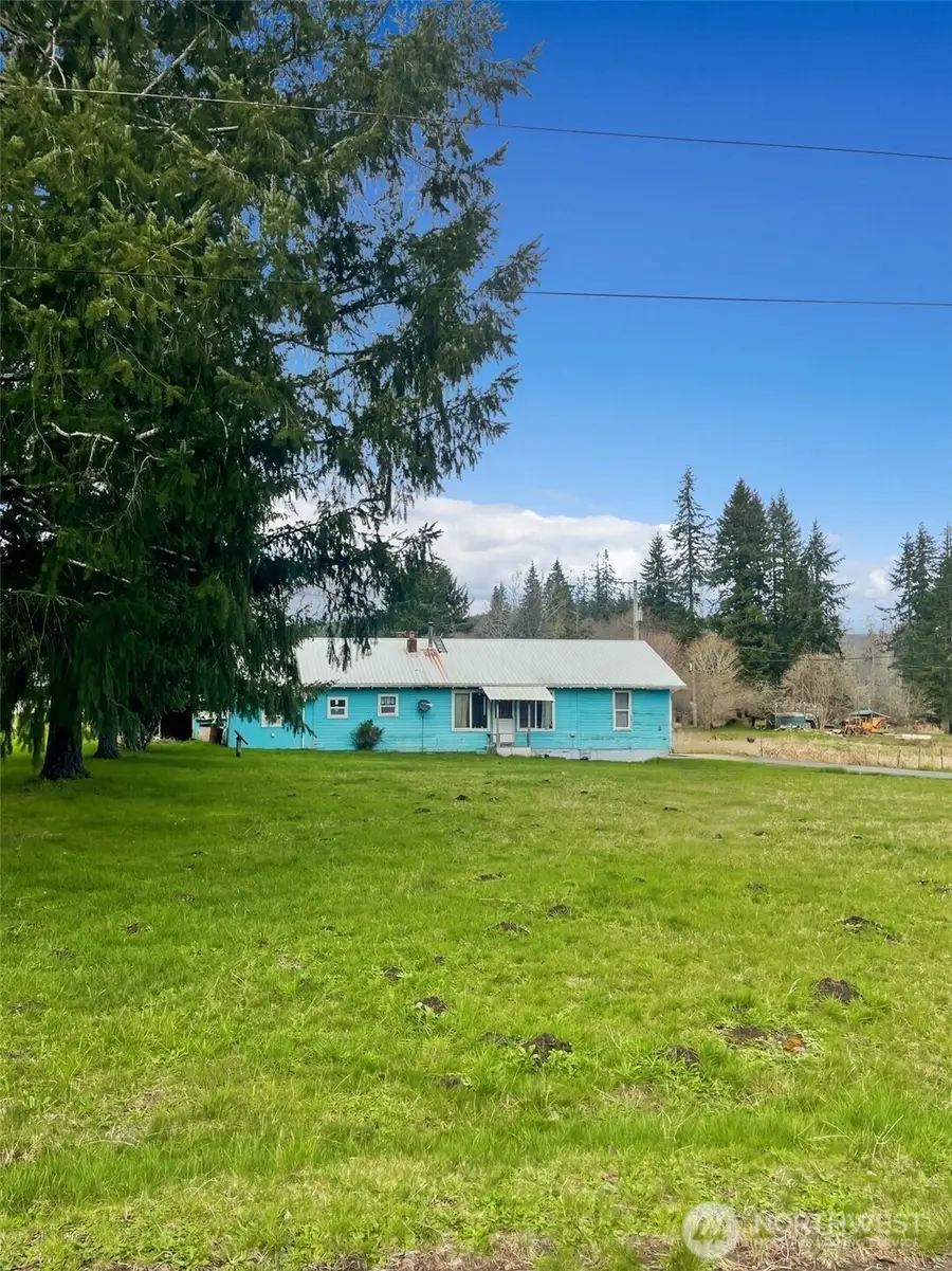 19 Fairley Street, Raymond, WA 98577 - #3