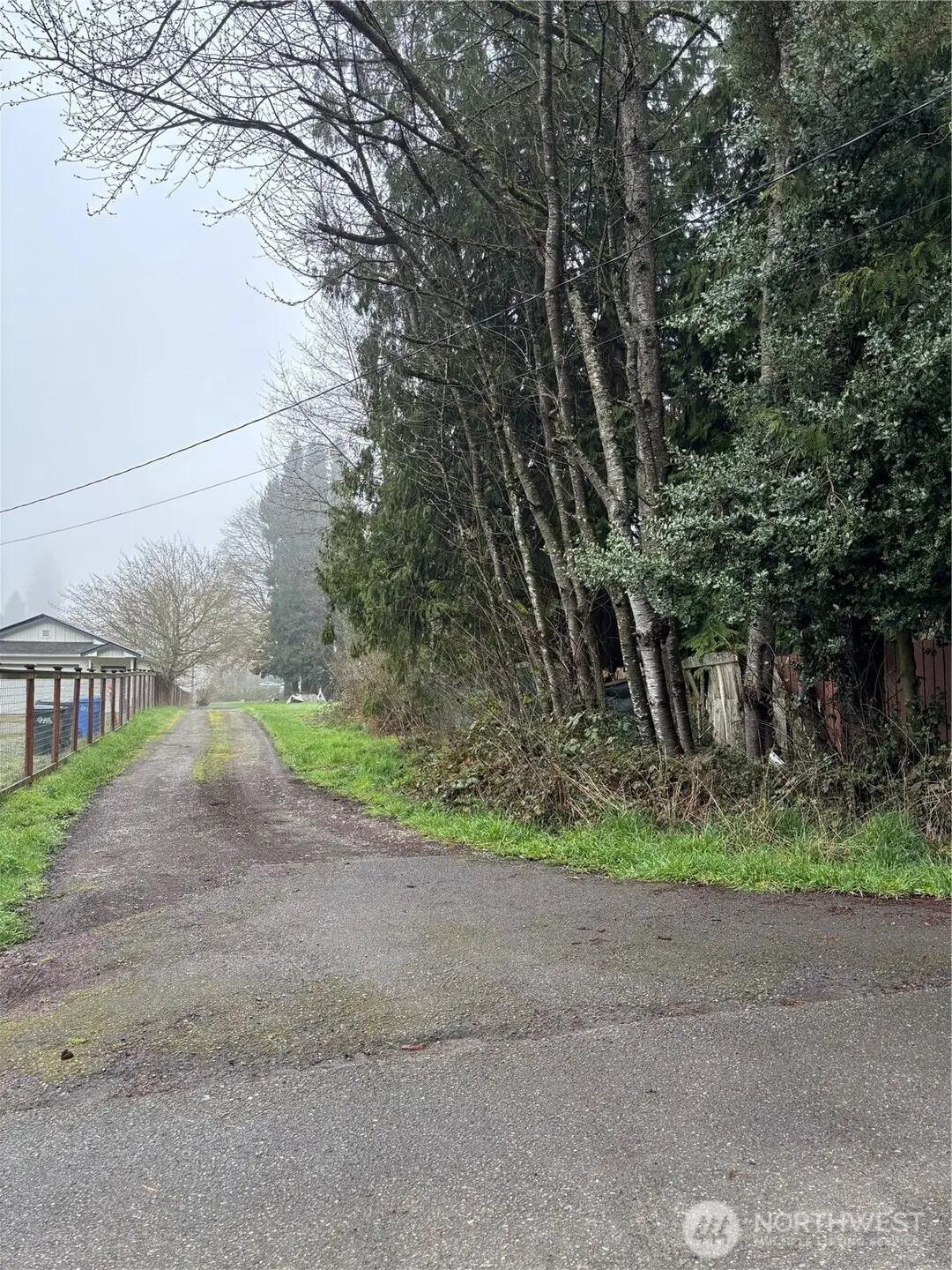 3320 13th St Sw, Puyallup, WA 98373 - #1