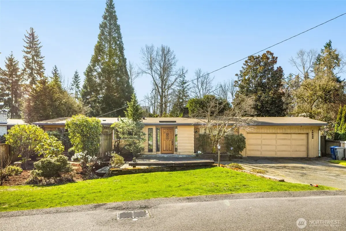 10529 NE 20th Place, Bellevue, WA 98004 - #1