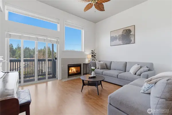 4063 Flora Drive, Fircrest, WA 98466
