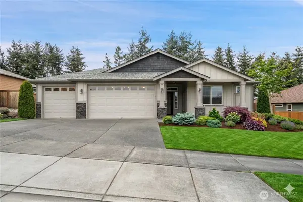 200 Blue Glacier Loop, Sequim, WA 98382
