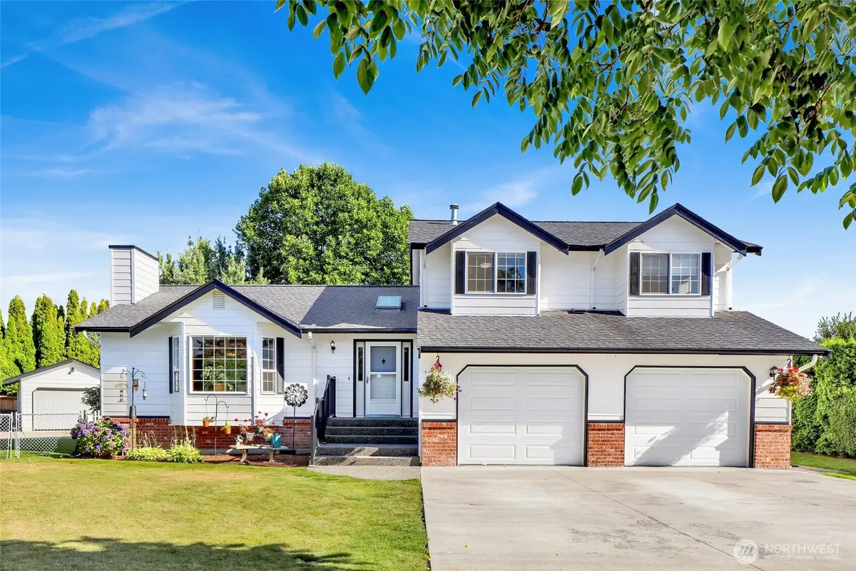 1048 Edgewater Lane, Lynden, WA 98264 - #1