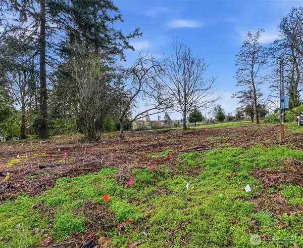 1410 E 44th Street #2, Tacoma, WA 98404