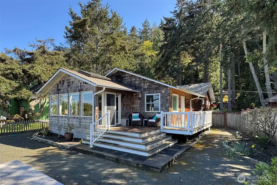 2390 Place Road, Port Angeles, WA 98363 - #2