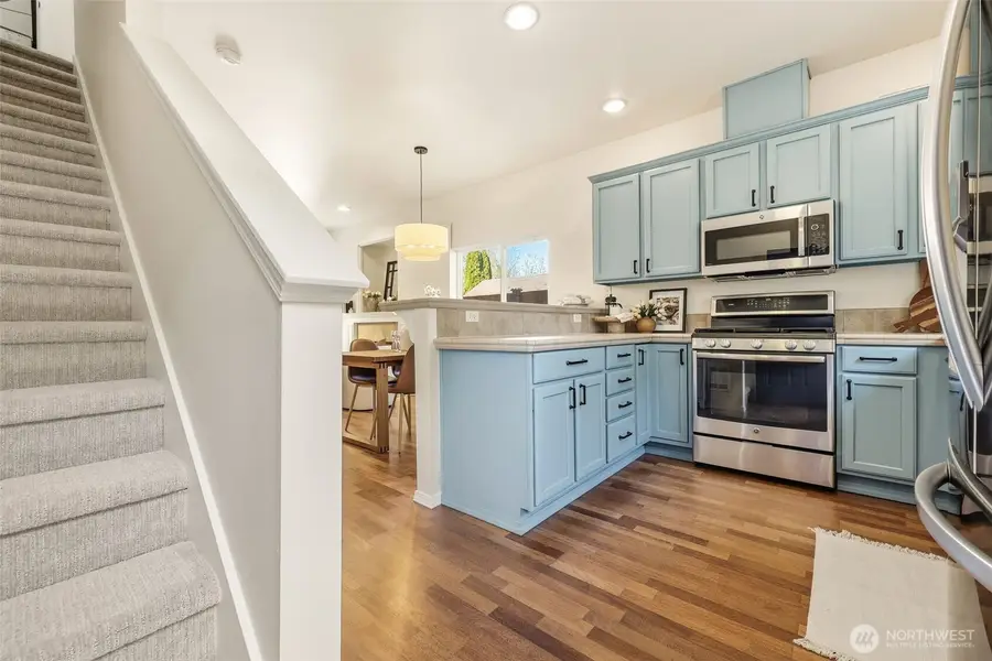 8847 9th Avenue Sw #A, Seattle, WA 98106 - #3