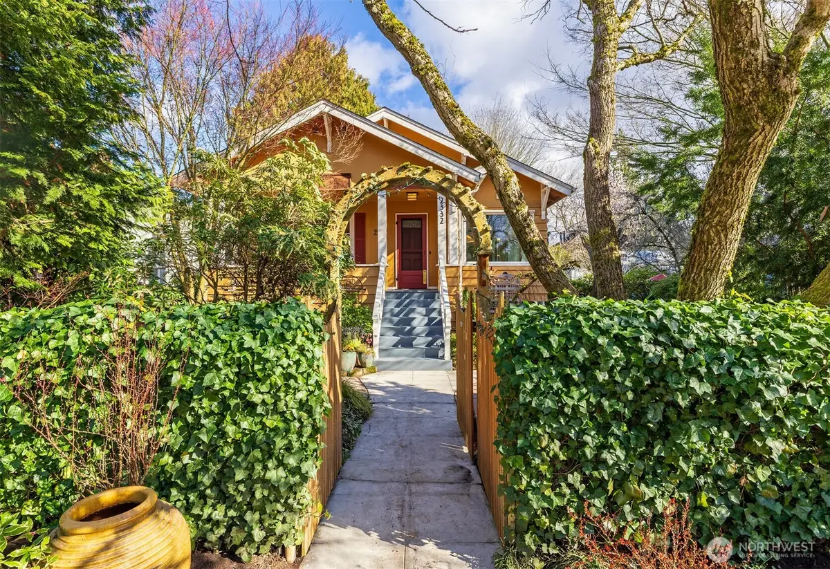 2332 45th Avenue Sw, Seattle, WA 98116 - #1