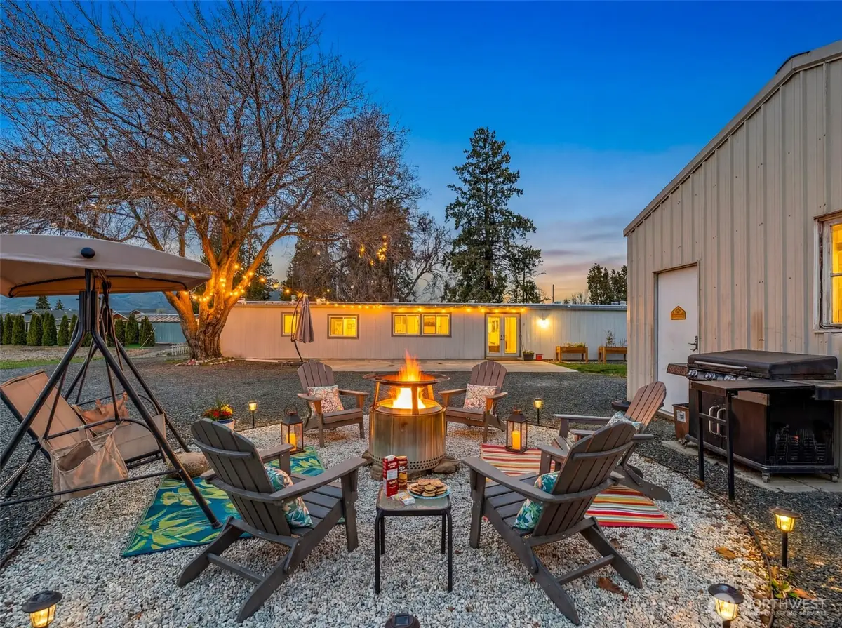 420 30th Street Nw, East Wenatchee, WA 98802 - #1