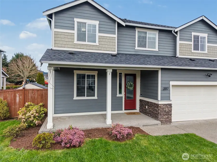 207 Fielding Street Ne, Orting, WA 98360 - #2