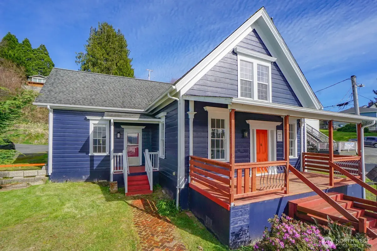 99 Main Street, Cathlamet, WA 98612 - #1