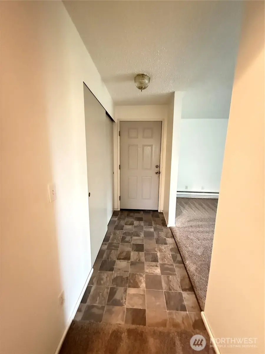 555 Sunset Avenue Ne, Ocean Shores, WA 98569 - #3