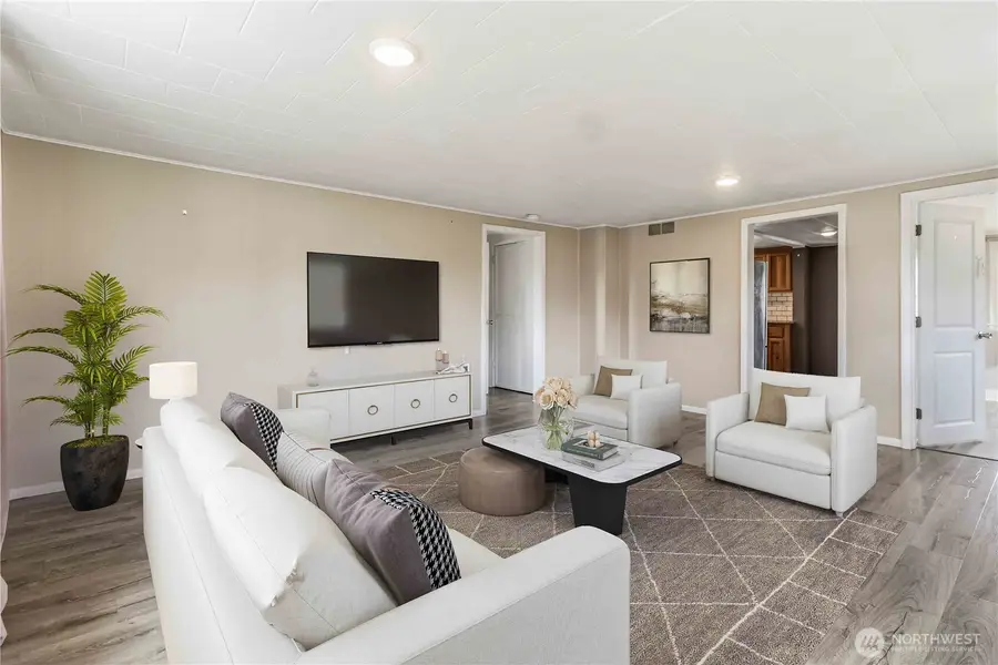 3007 Columbia Heights Road, Longview, WA 98632 - #3