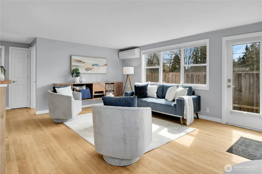 13504 15th Place Ne, Seattle, WA 98125 - #3