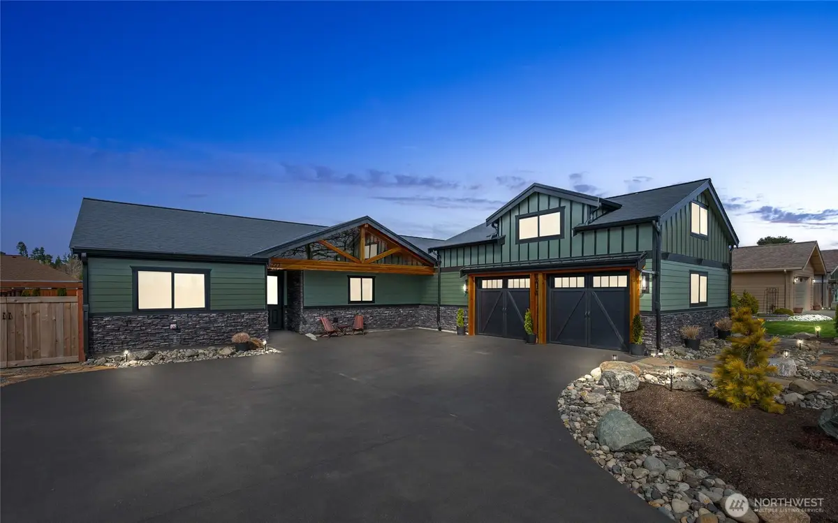 8227 Comox Road, Blaine, WA 98230 - #1