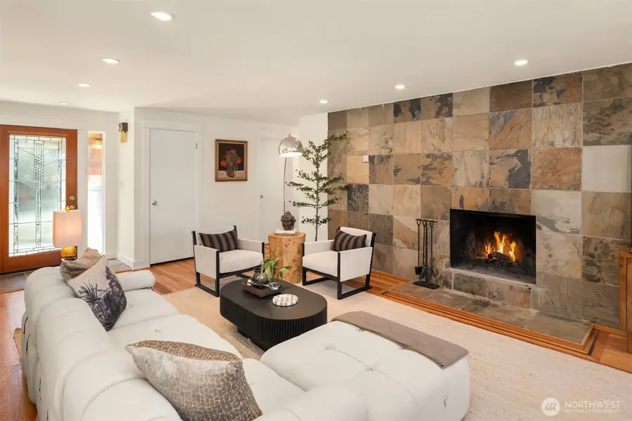 11544 24th Avenue Ne, Seattle, WA 98125 - #2