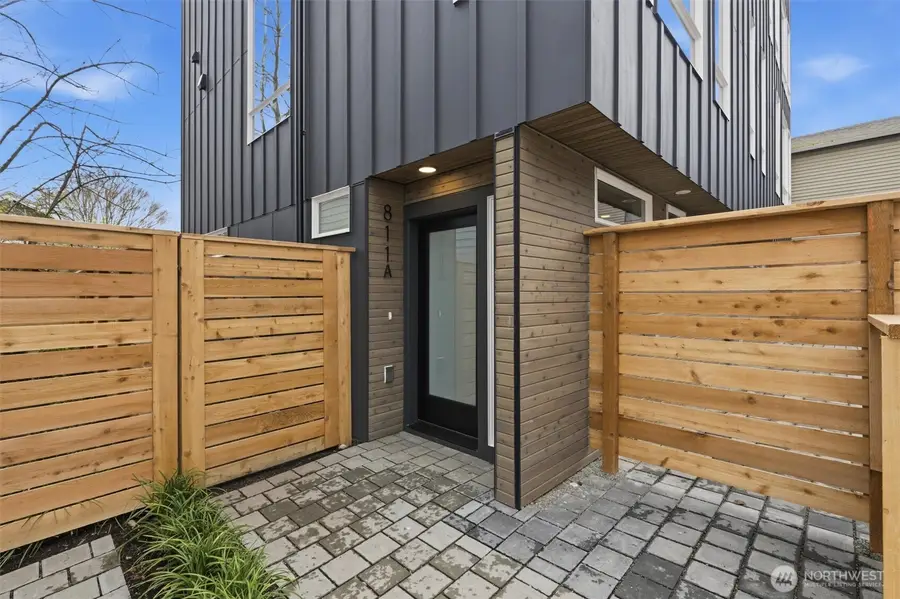 811 NW 63rd St Street #A, Seattle, WA 98107 - #2