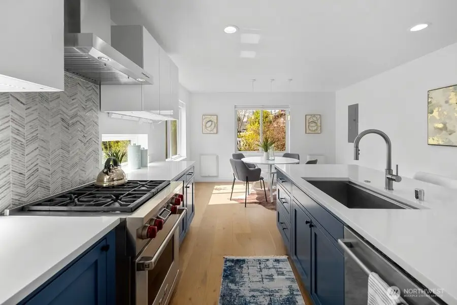 7316 Alonzo Avenue Nw, Seattle, WA 98117 - #3