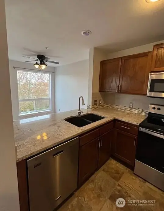 9733 272nd Place Nw #320, Stanwood, WA 98292 - #3