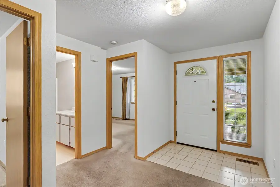 5479 Rumac Street Se, Lacey, WA 98513 - #3