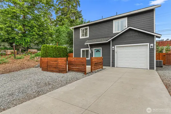 617 E Wapato Avenue, Chelan, WA 98816