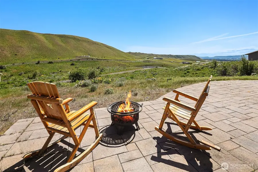 1522 Deer Valley Drive, Ellensburg, WA 98926 - #3