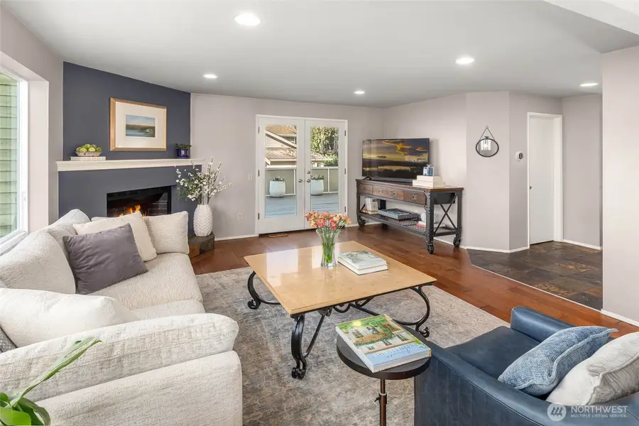 9630 NE 35th Place, Clyde Hill, WA 98004 - #3