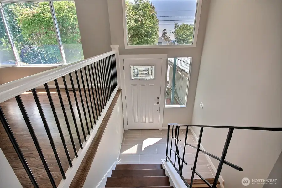 310 9th Avenue, Kirkland, WA 98033 - #3