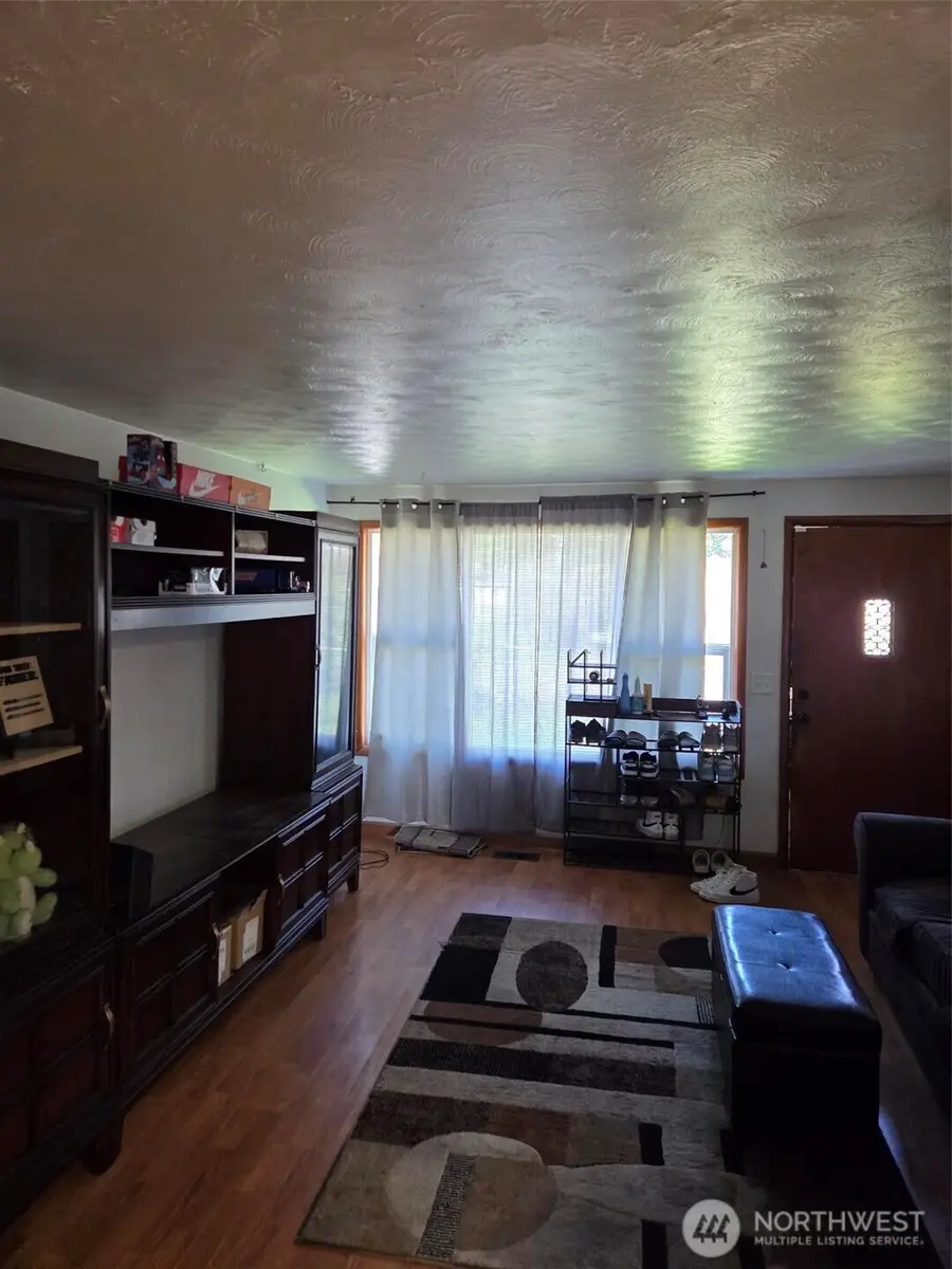 1638 119th St S, Tacoma, WA 98444 - #3