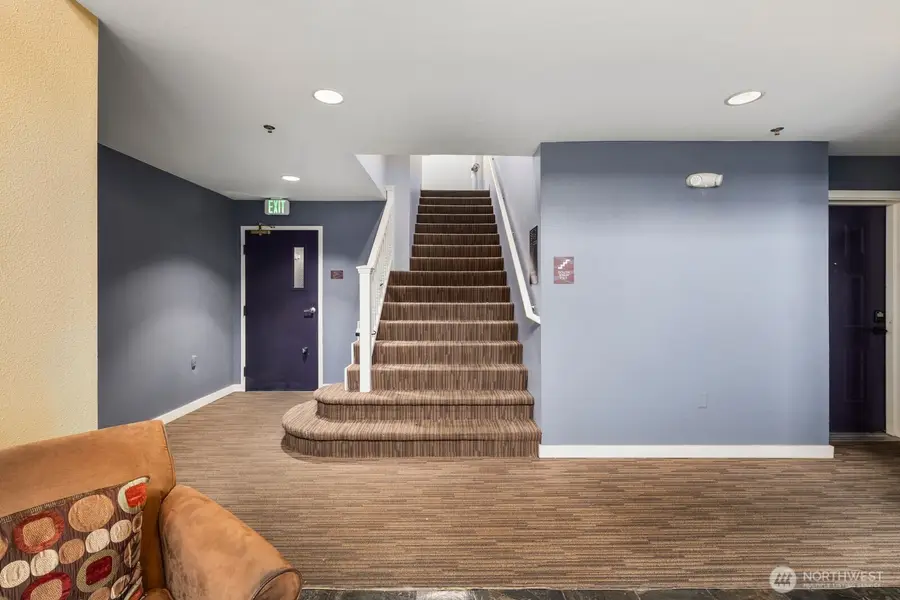 8745 Greenwood Avenue N #207, Seattle, WA 98103 - #2