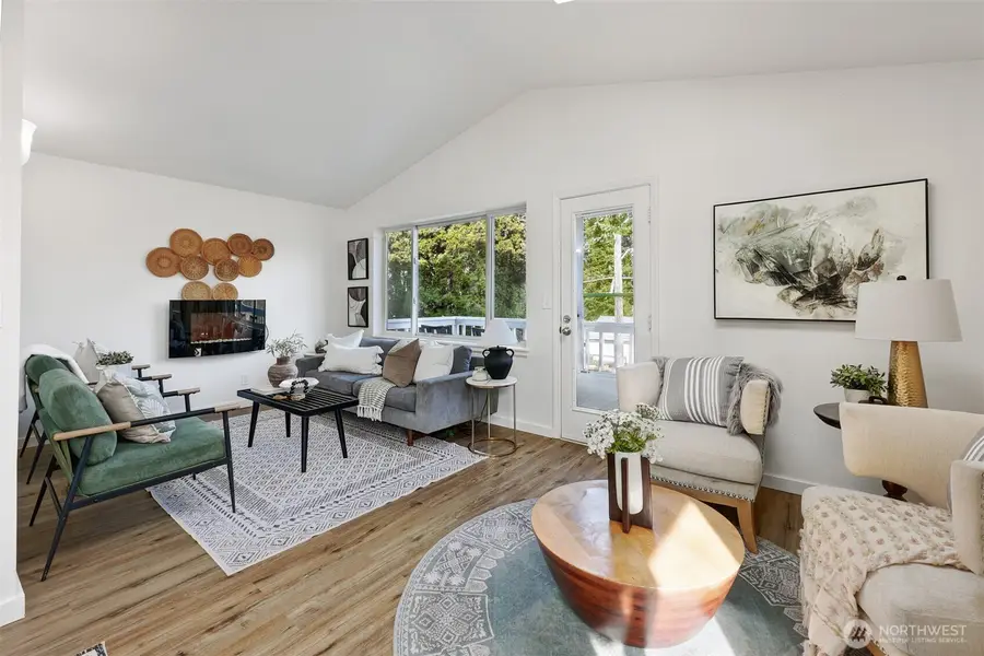 7737 12th Avenue Sw, Seattle, WA 98106 - #2