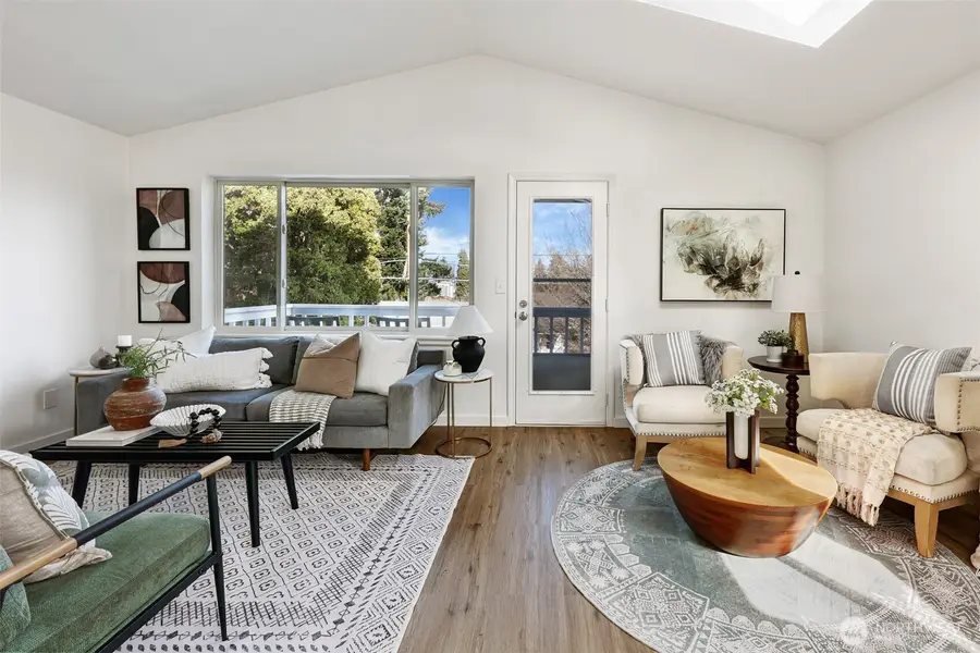 7737 12th Avenue Sw, Seattle, WA 98106 - #3